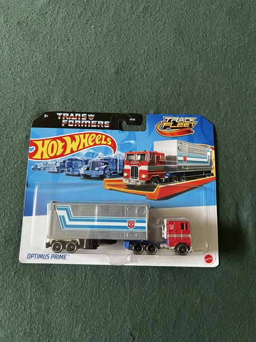 Hot Wheels semi-premium Premium Nissan Bugatti Aston Martin Porsche