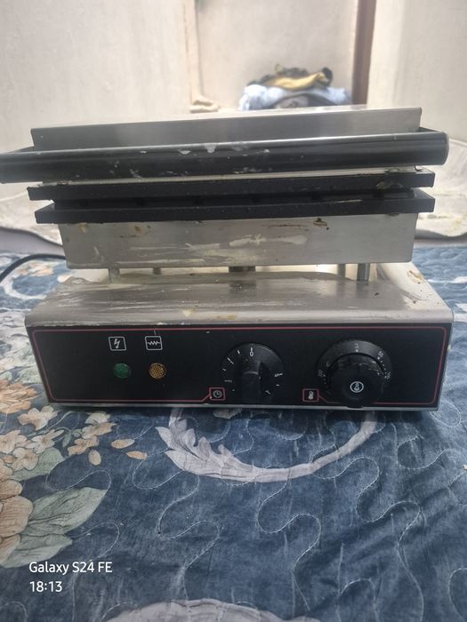 Вафли апарат . Корн дог апарат