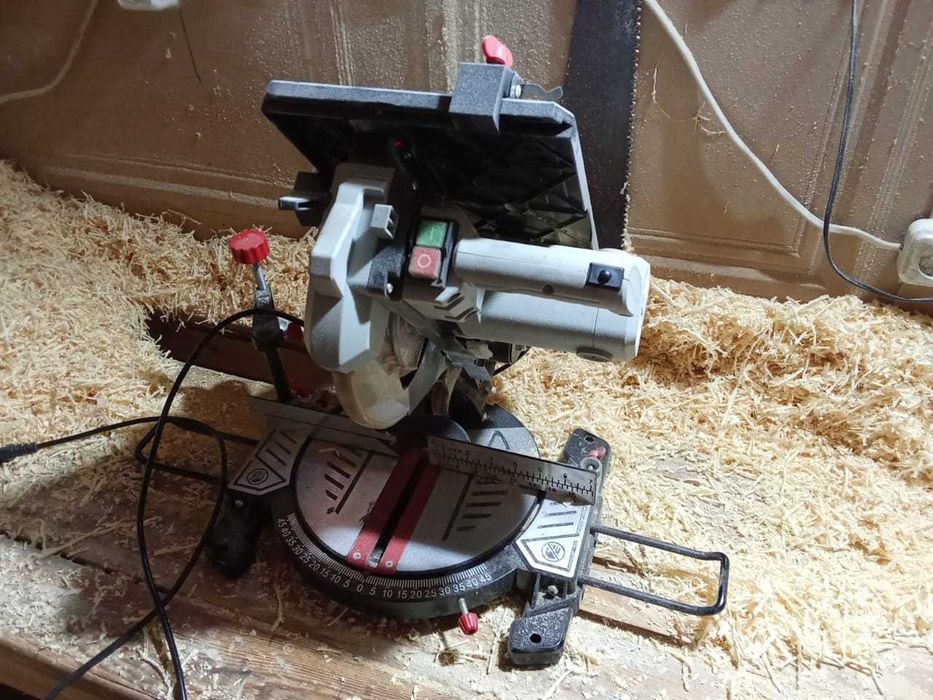 Продам инструмент для столярных работ