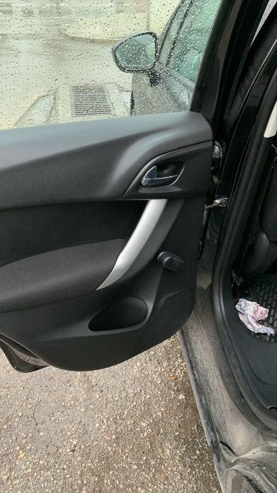 Ситроен с3 2 2011 година