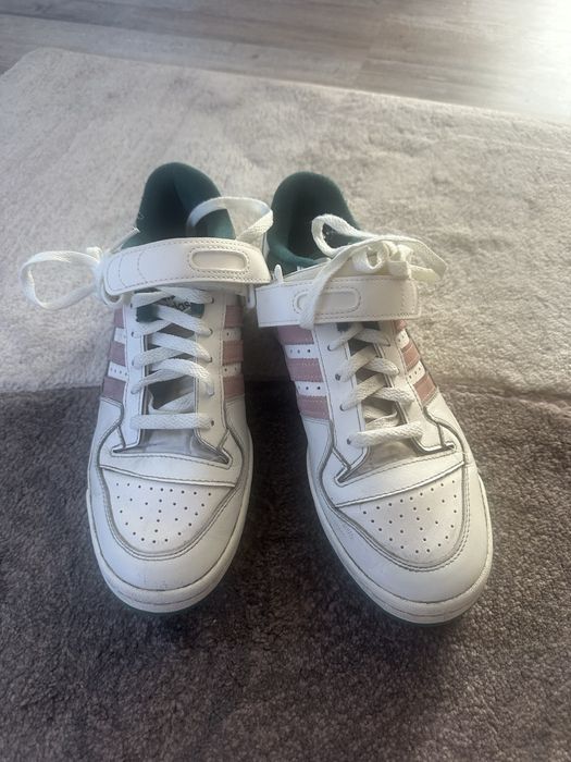 Употребявани обувки Adidas