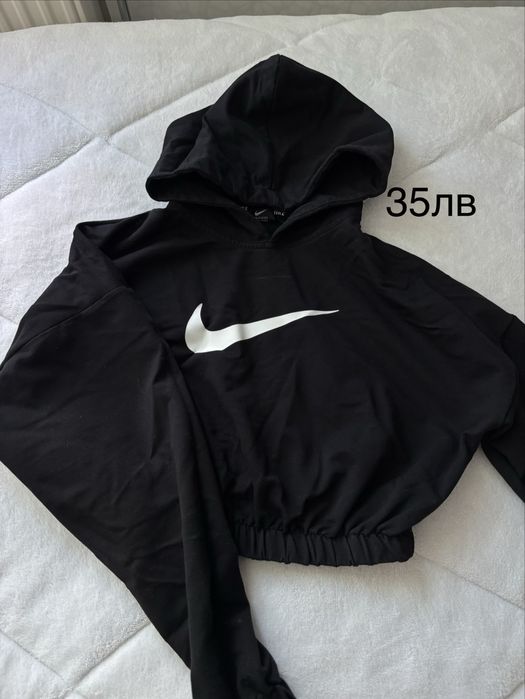 Пуловери/Суитшърти