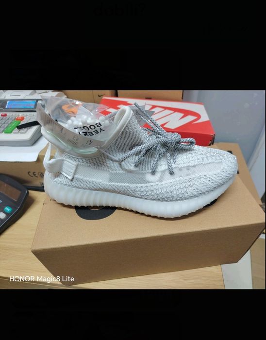 Adidas yeezy boost 350 v2  preț redus
