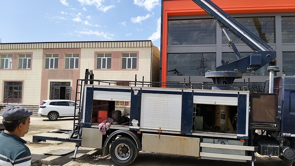 Авто вышка установкаси сотилади