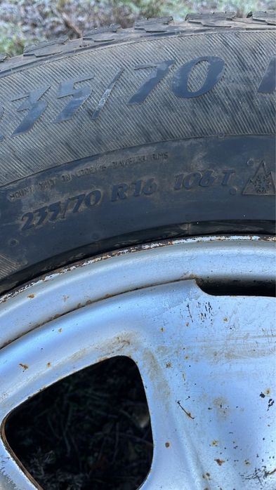 продам резину с дисками