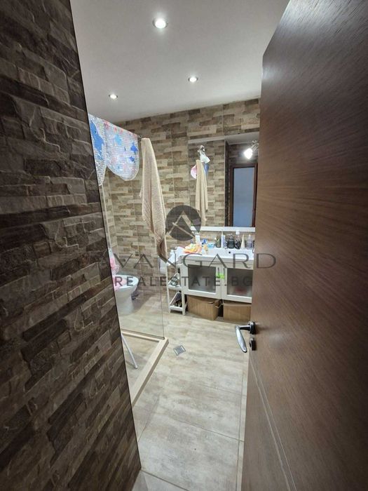 Продава се Тристаен апартамент в Пловдив, Кършияка - 117 кв.м за 1881 €/кв.м - Снимка #5