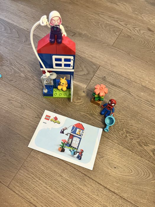 Lego Duplo casa omului paianjen