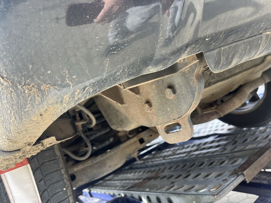 Carlig remorcare toyota rav 4 2007
