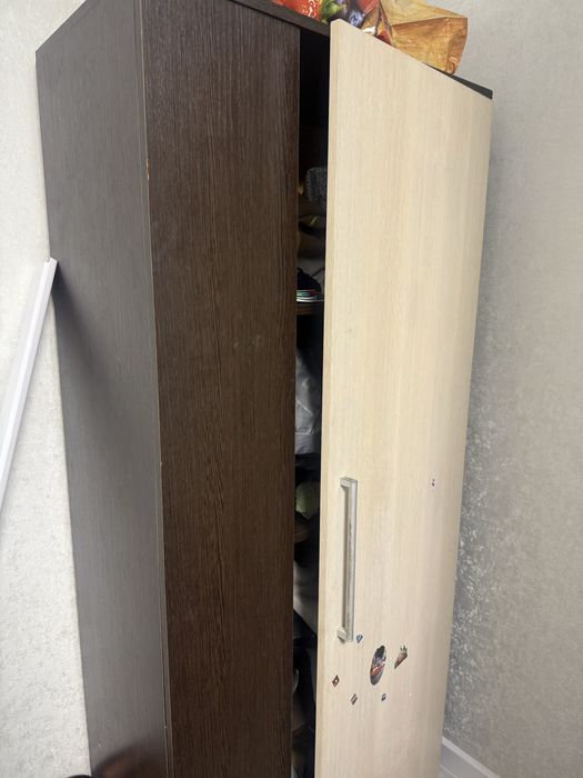 Диван и шкаф бесплатно !