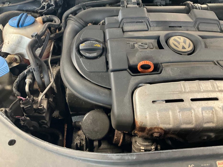 Motor benzina 1.4 TSI VW SKODA 150 cp EURO 4 cod BWK se vinde complet cu distributie stare foarte buna