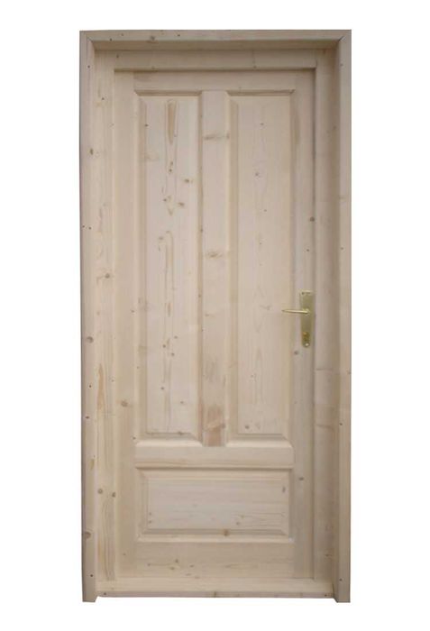 Usi de interior si exterior din lemn
