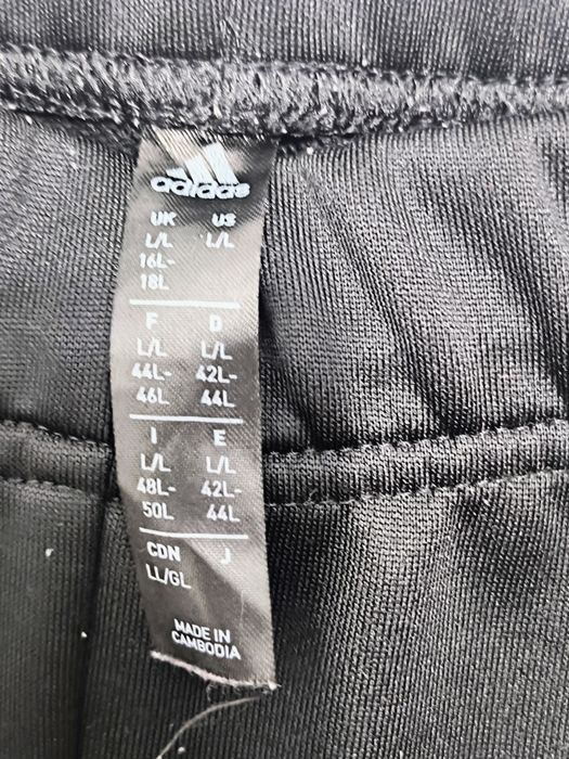 Pantaloni trening marca Adidas mărime L culoare neagra originali
