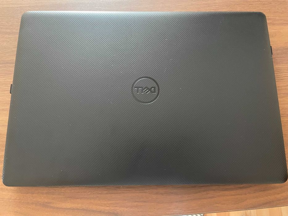 Laptop Dell Vostro 3590 15.6" Full HD | i7-10510U | 8GB RAM | SSD 256GB