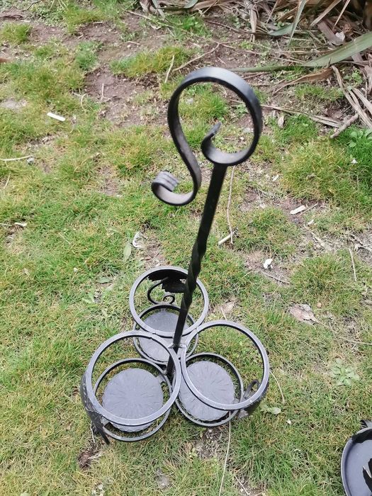 Метални изделия, стойка за вино