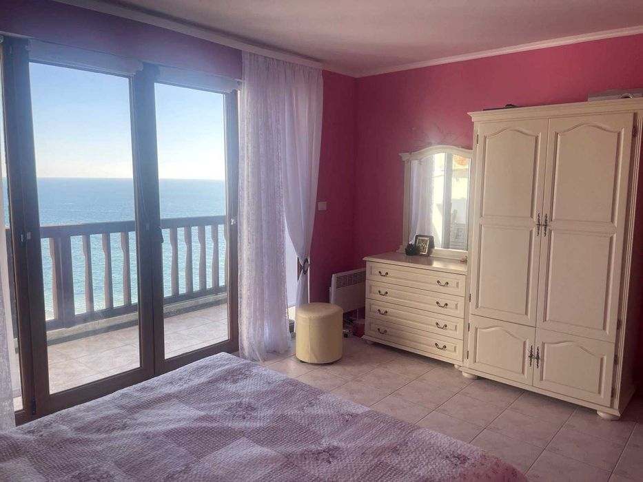 Продава се Тристаен апартамент в к.к. Слънчев бряг - 114 кв.м за 940 €/кв.м - Снимка #9