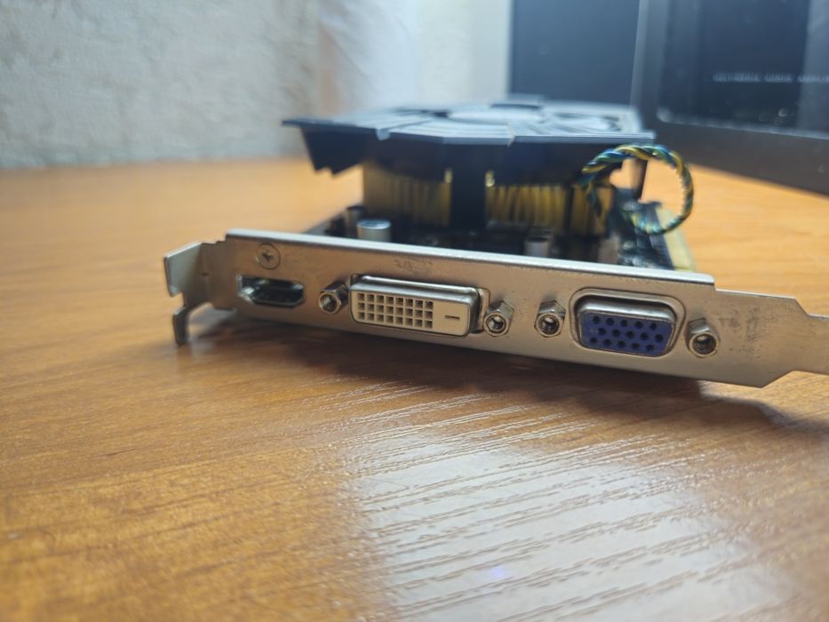 Nvidia gtx 750 2gb ddr5 ASUS