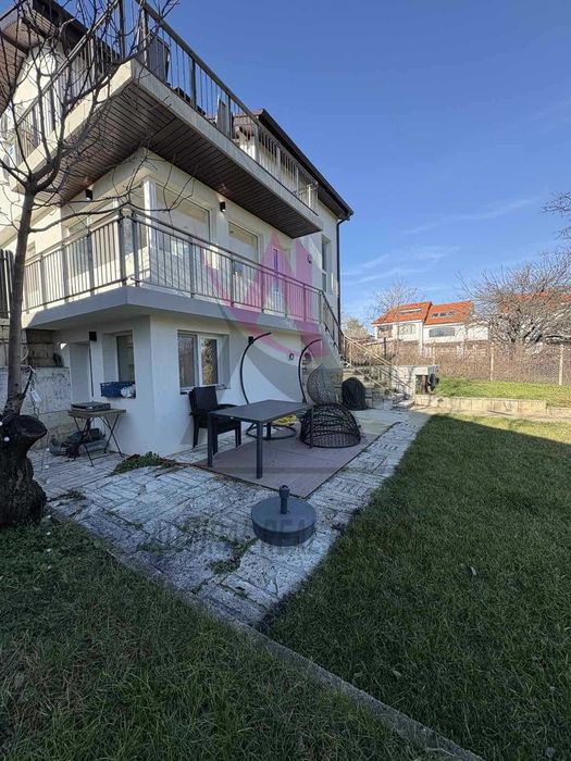 Дава се под наем Къща в Варна, м-т Траката - 150 кв.м за 1100 € - Снимка #12