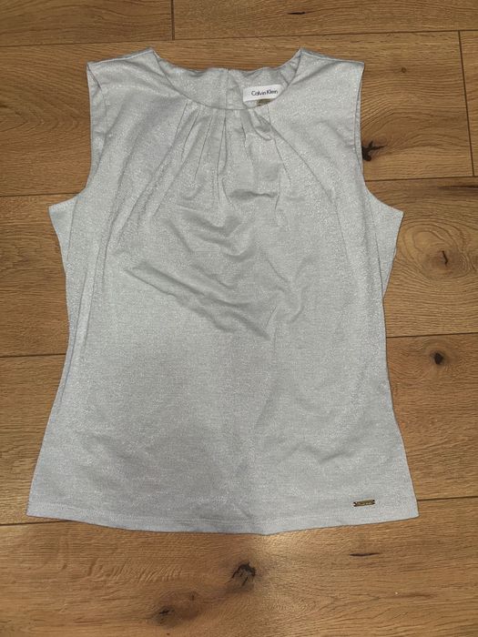 Топ Calvin Klein. Размер xs. Б/у.