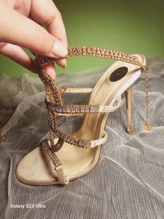 Vand sandale Elisabetta Franchi noi