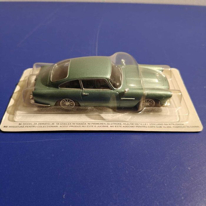 Automacheta Aston Martin DB4 Coupe scara 1:43