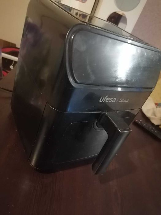 Еър фрайър Ufesa