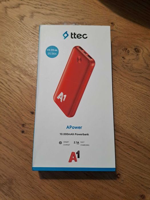 НОВО Преносимо зарядно Powerbank 10.000 mAh