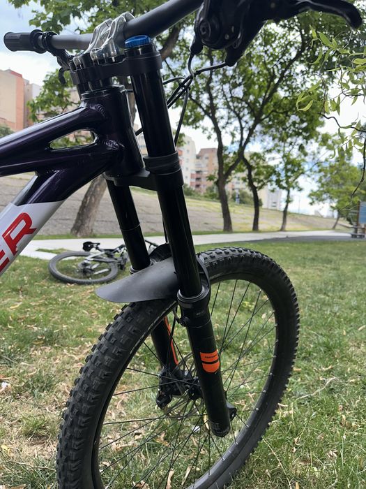 FOX 40 Performance 2024, 29”, cursă 203 mm, cartuș GRIP
