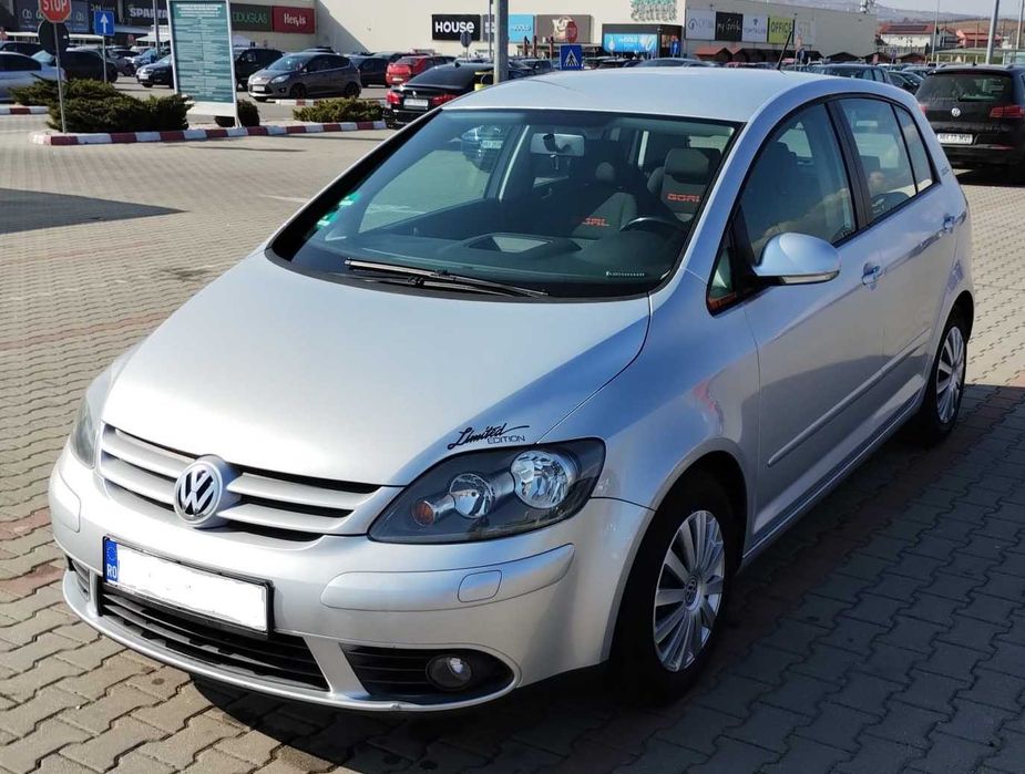 Volkswagen Golf Plus - GOAL - 1.6 benzina - An 2007 - Inmatriculat RO