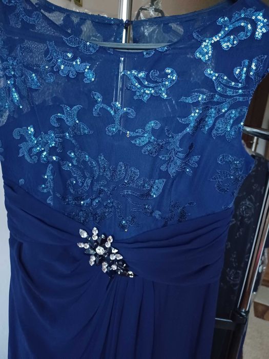 Rochiță nuntă fără maneci,stil bărcuța