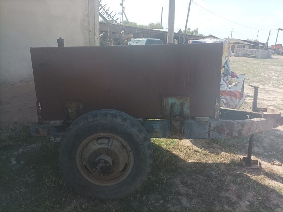 Прицеп бочка 1,5 куба. Бочка