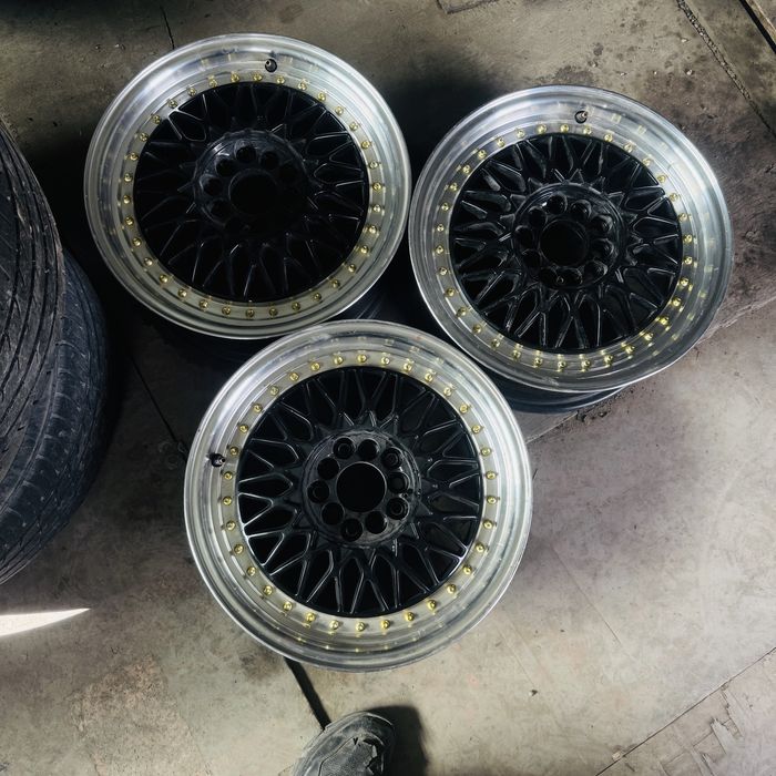Продам диски R16 BBS
