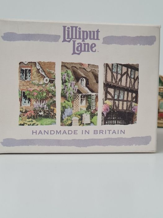 Колекционерска фигурка Lilliput Lane Pineapple Spa