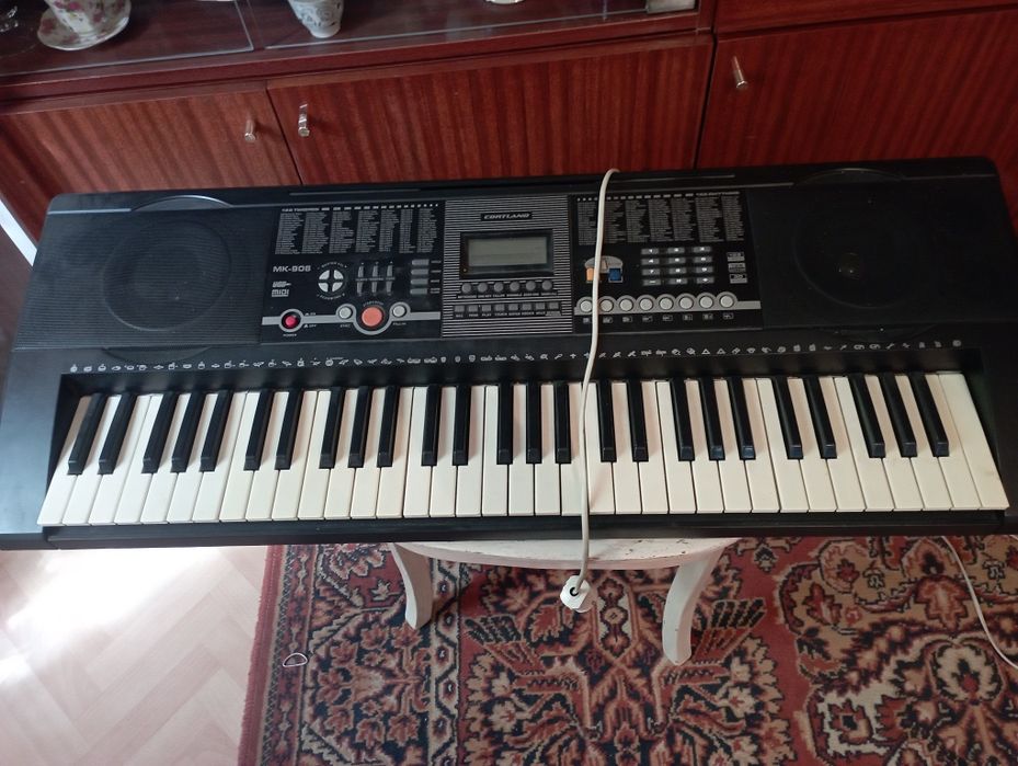 Синтезатор Cortland MK - 906