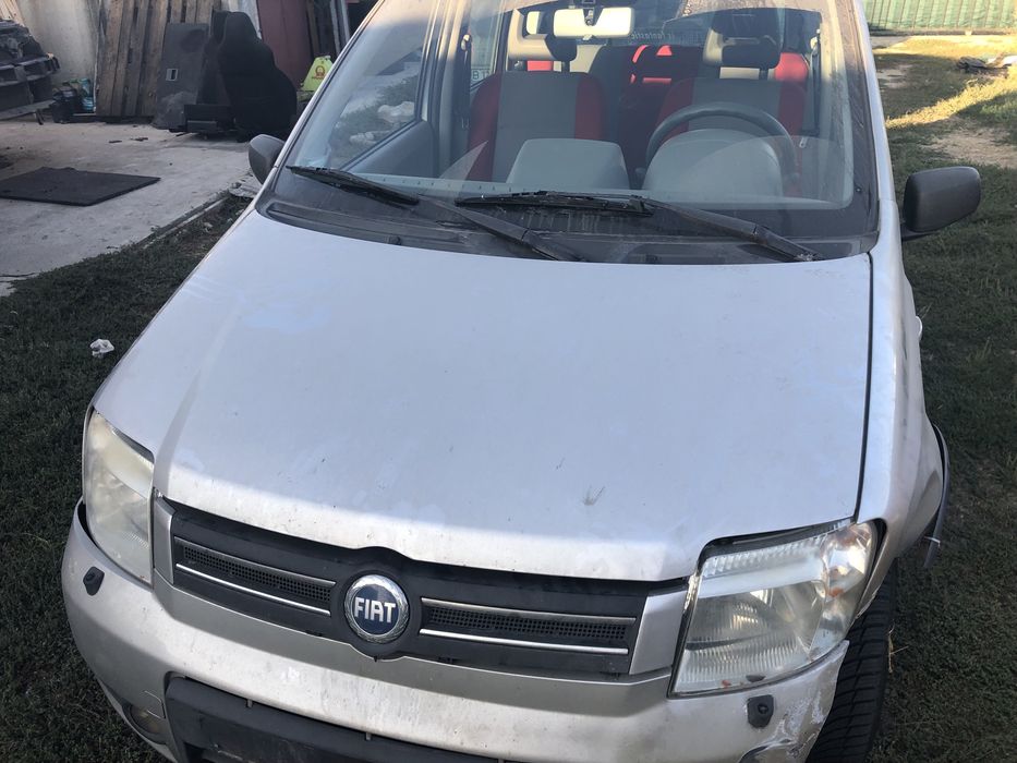 Haion usa portbagaj Fiat Panda 1.3 benzina 4x4 2007 44 kw 188 A4.000