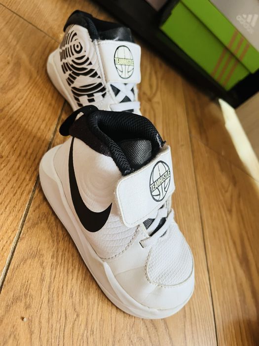 Детски маратонки найк