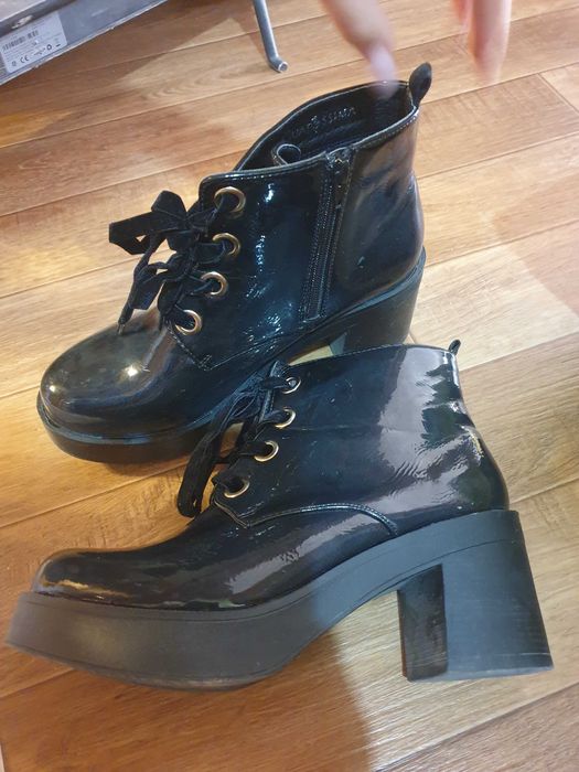 Ботинки женские  новые и б/у