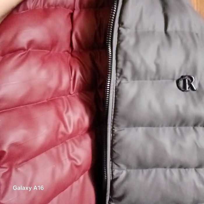 Murskoy kurtka sotiladi