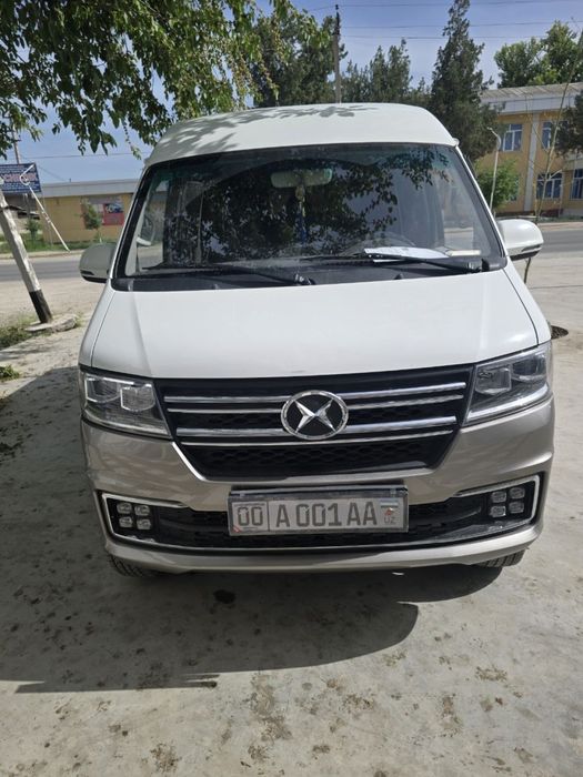 Shineray X 30 L 8 oʻrindiqli mashina: 134 000 000 so’m