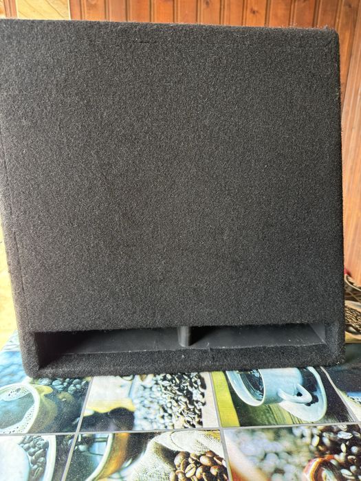 Subwoofer jbl + statie+ cabluri