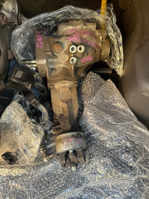 Редуктор передний Toyota Noah