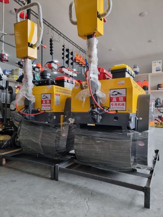 Vibra katok dizel motorli