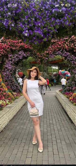 Платье шикарное