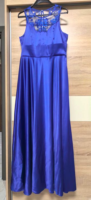 Бални рокли 150 евро всяка