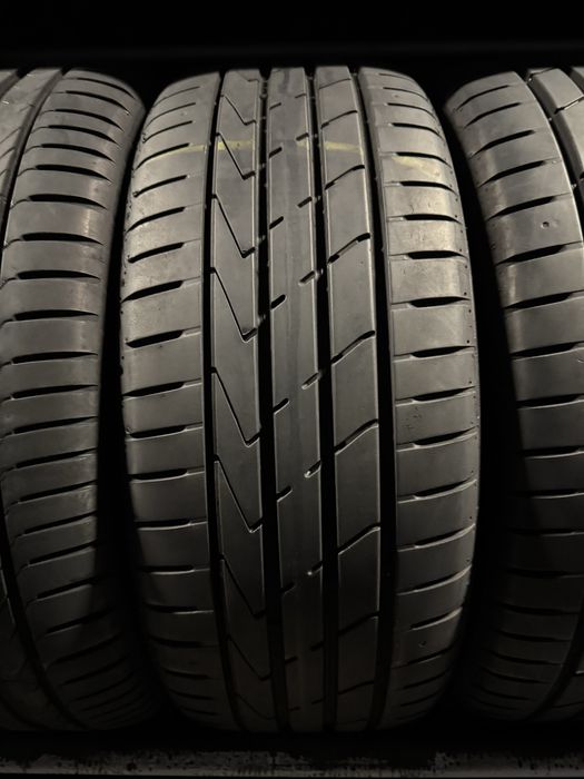 Anvelope 225/50/18 Hankook