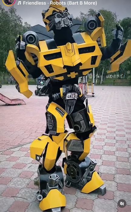 Костюм аниматор бамблби трансформер