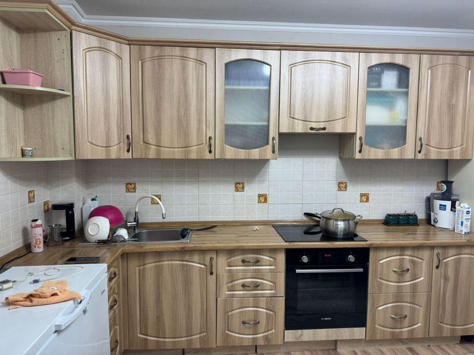 Продам кухонную гарнитуру