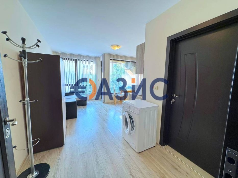 Продава се Едностаен апартамент в Несебър - 39 кв.м за 1357 €/кв.м - Снимка #6