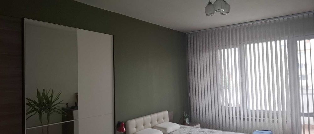 Двустаен с трапезария