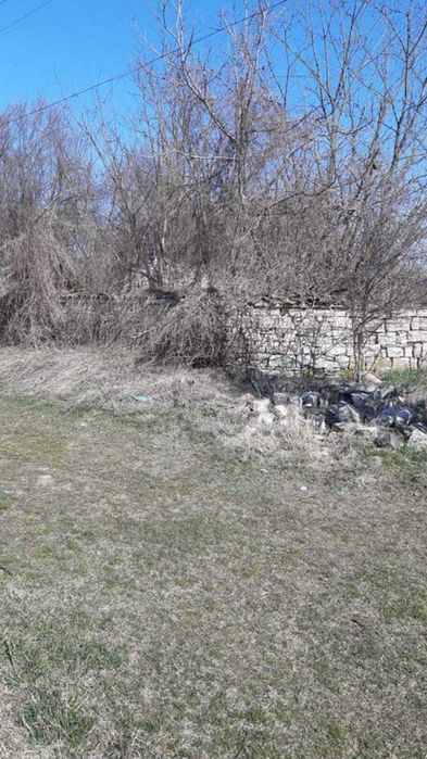 Дялан гранит дувари