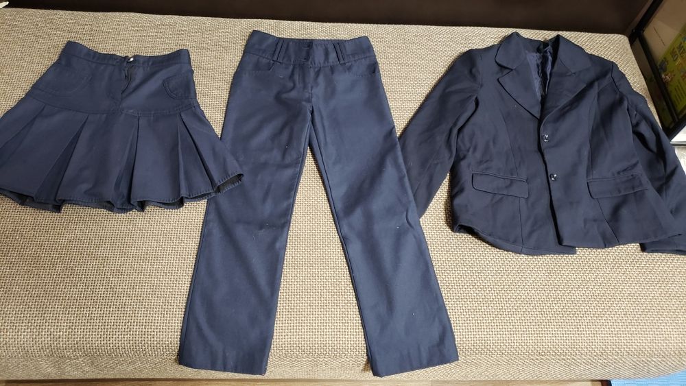 Форма на худенькую девочку 6/7 лет